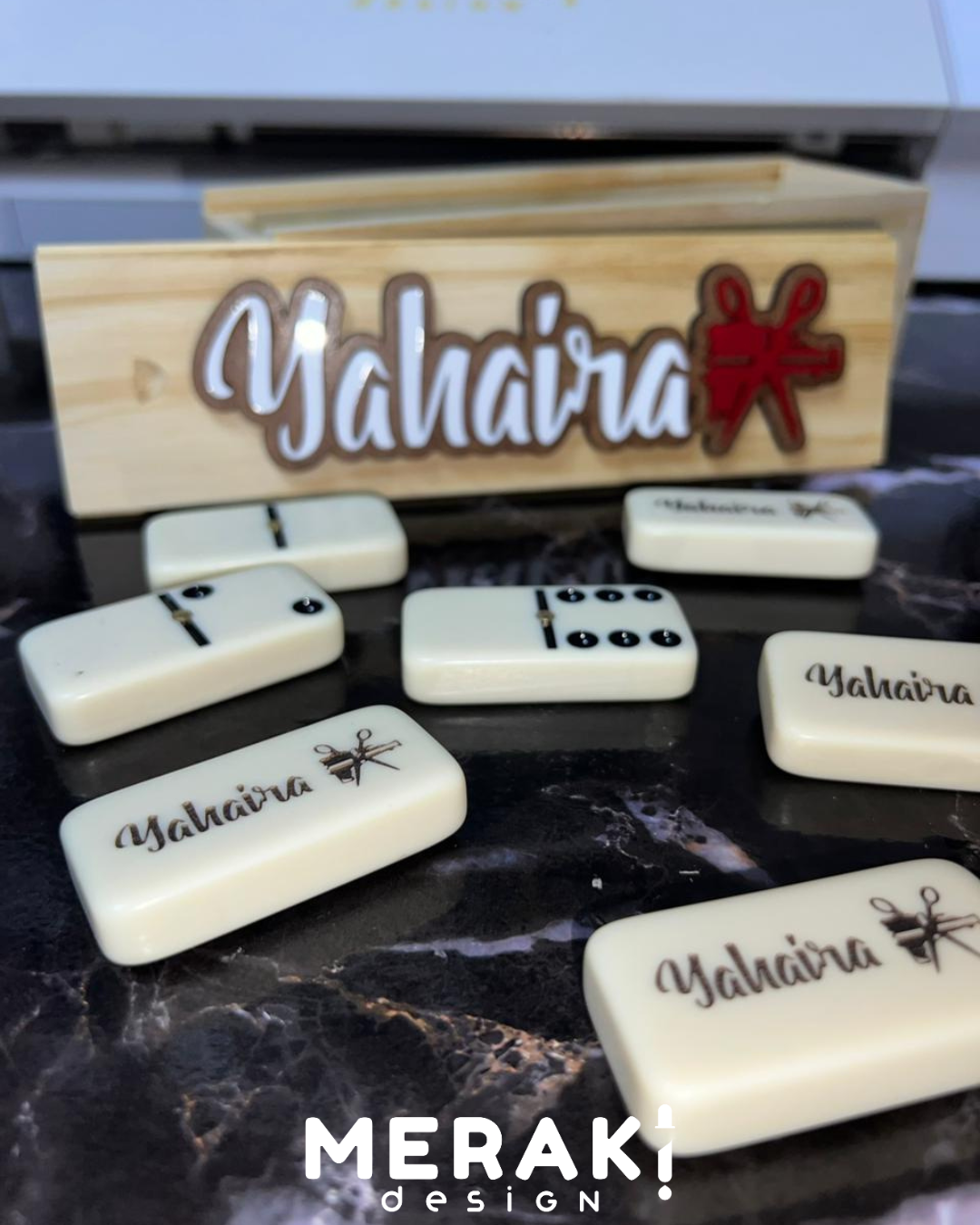 ♠️🎲 ¡El juego se disfruta más cuando es personal! 🎲♠️