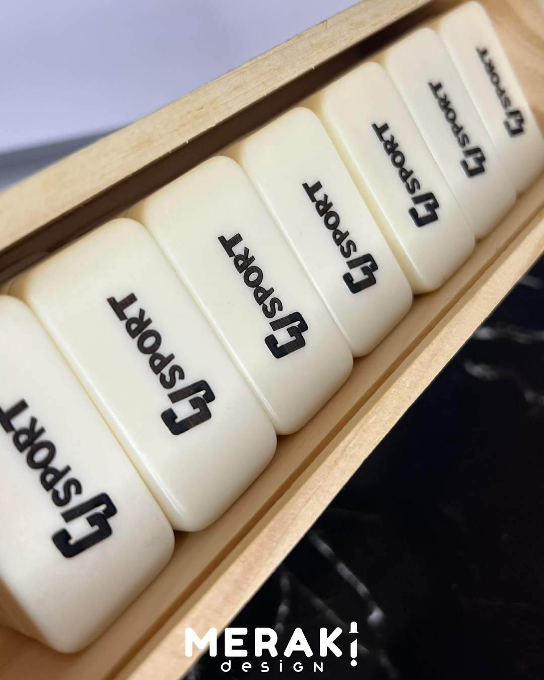 ♠️🎲 ¡El juego se disfruta más cuando es personal! 🎲♠️