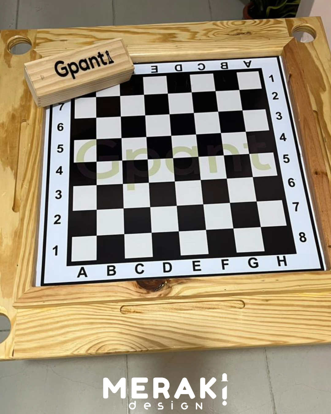 ♠️🎲 ¡El juego se disfruta más cuando es personal! 🎲♠️