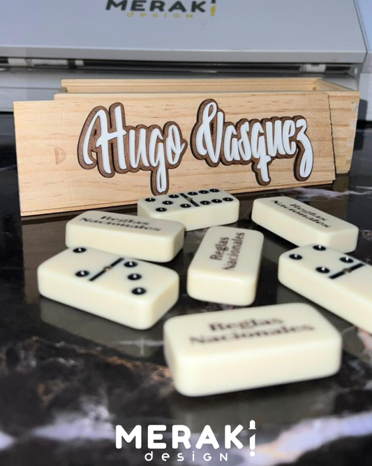 ♠️🎲 ¡El juego se disfruta más cuando es personal! 🎲♠️