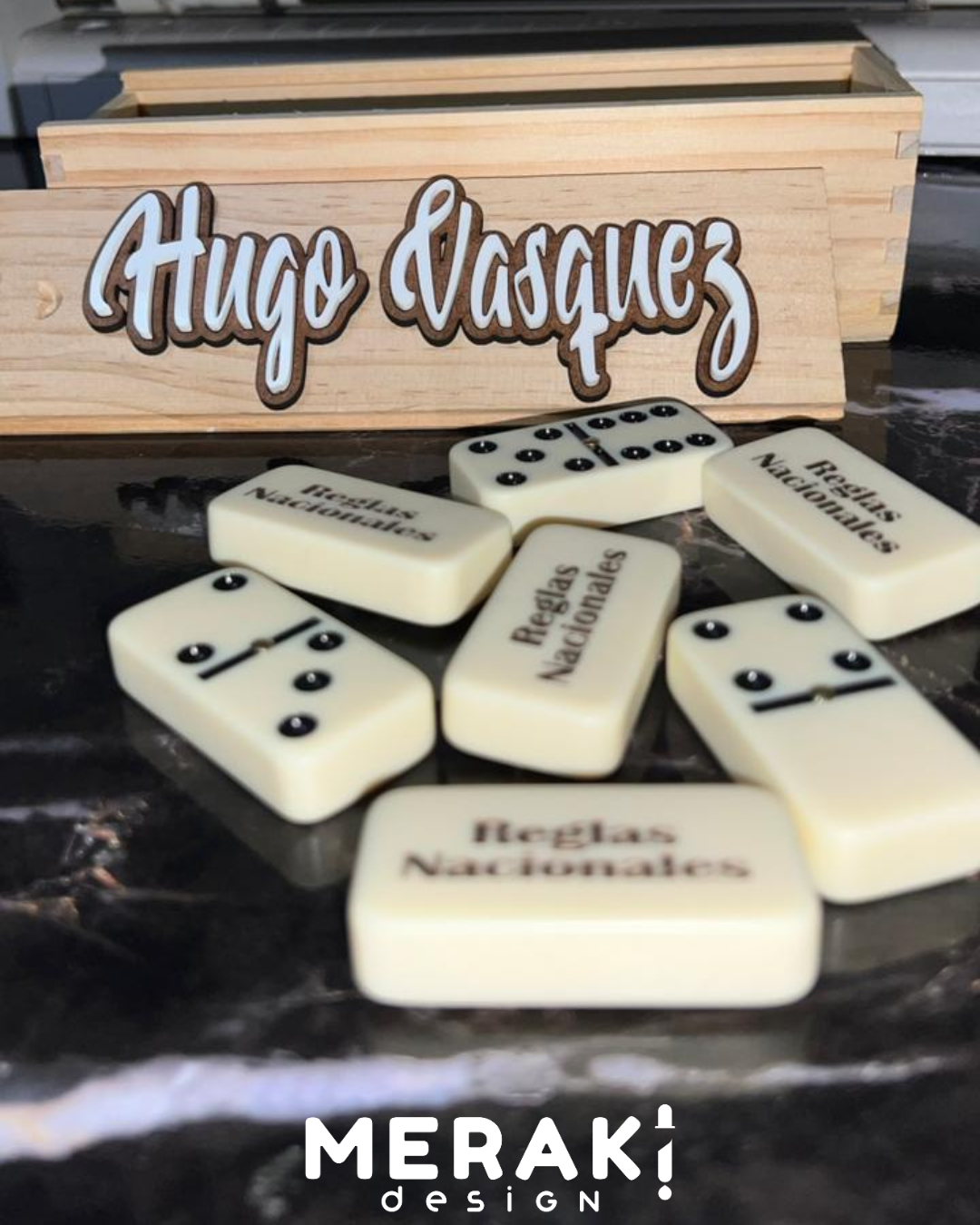 ♠️🎲 ¡El juego se disfruta más cuando es personal! 🎲♠️