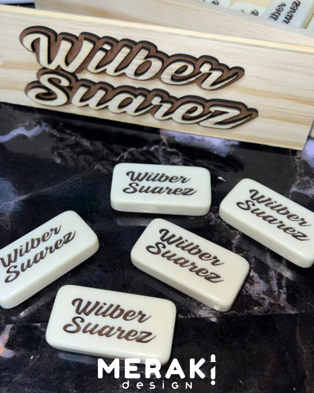 ♠️🎲 ¡El juego se disfruta más cuando es personal! 🎲♠️