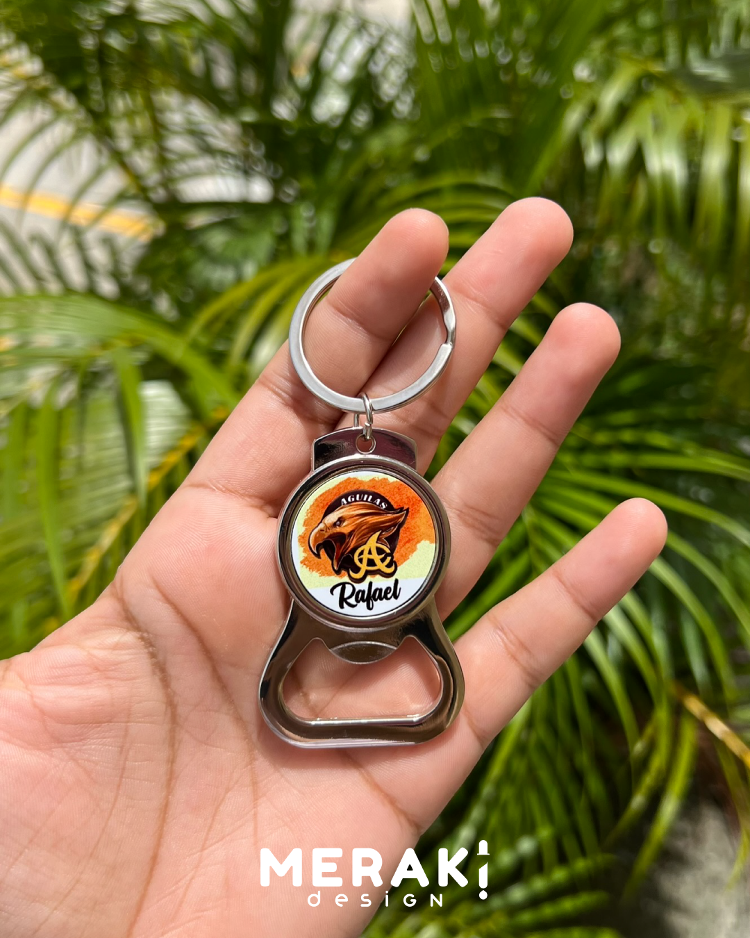 🧑‍🔧 Llavero de Metal Tipo Destapador con Diseño de Águilas Cibaeñas: ¡El Regalo Perfecto para los Fanáticos! ⚾