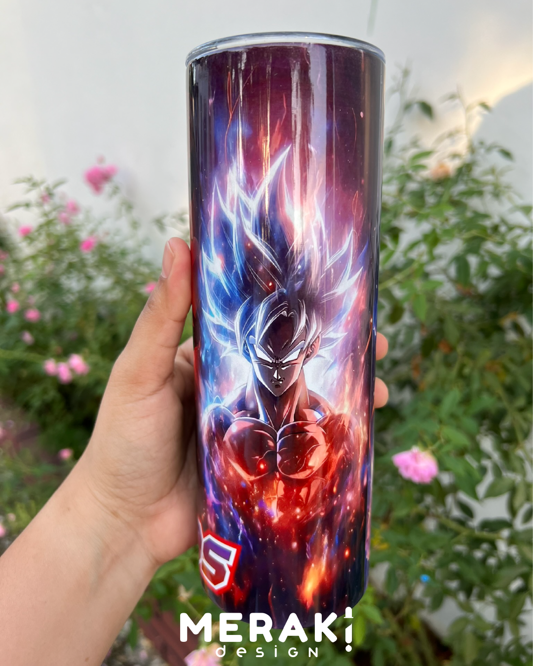 🔥⚡ ¡Poder Saiyajin y oscuridad Uchiha en un solo vaso! ⚡🔥