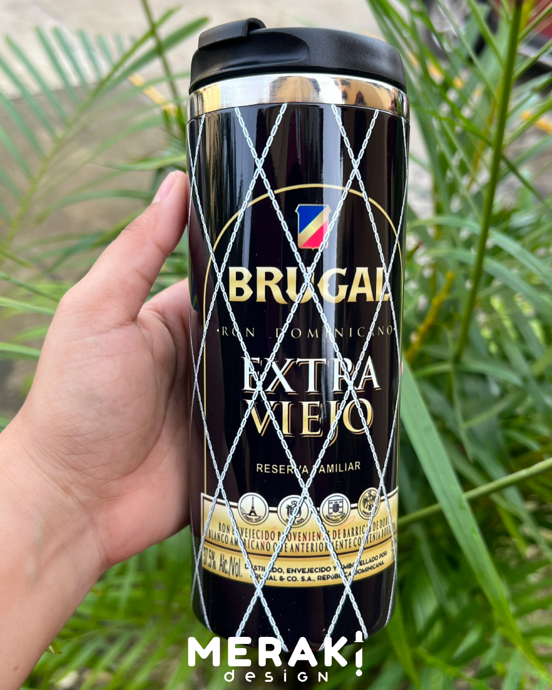 🥃🔥 ¡Para los que saben de buen gusto y tradición dominicana! 🔥🥃