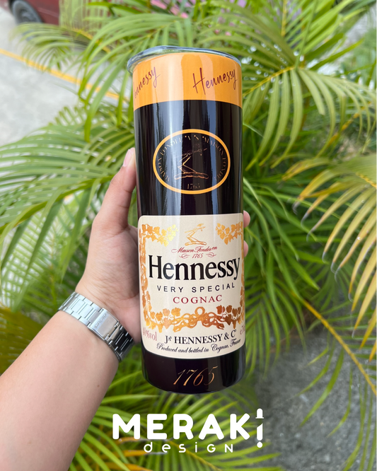🥃🔥 Tumbler 20oz Personalizado – Diseño Exclusivo de Hennessy